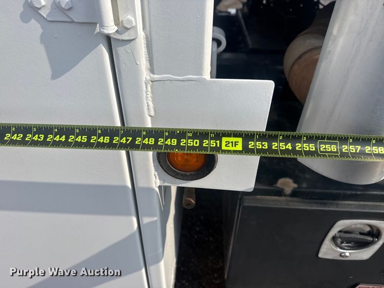 image for item EG2020 2012 Freightliner Business Class M2 crane truck