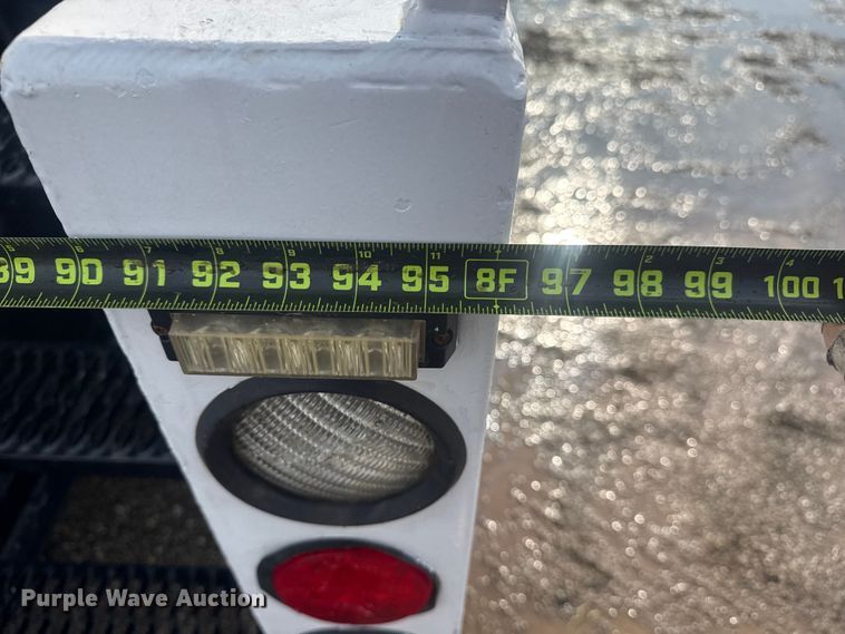 image for item EG2020 2012 Freightliner Business Class M2 crane truck