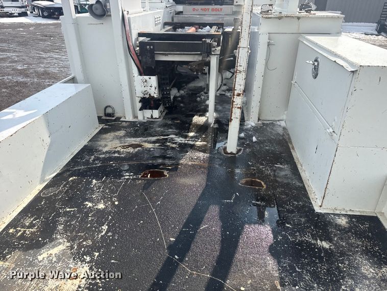 image for item EG2020 2012 Freightliner Business Class M2 crane truck