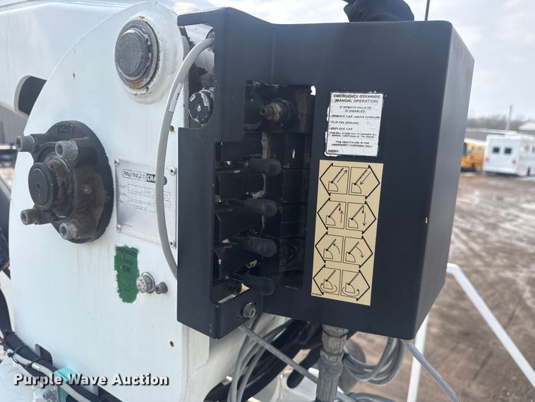 image for item EG2020 2012 Freightliner Business Class M2 crane truck