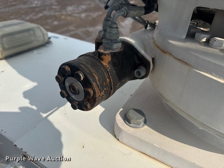 image for item EG2020 2012 Freightliner Business Class M2 crane truck