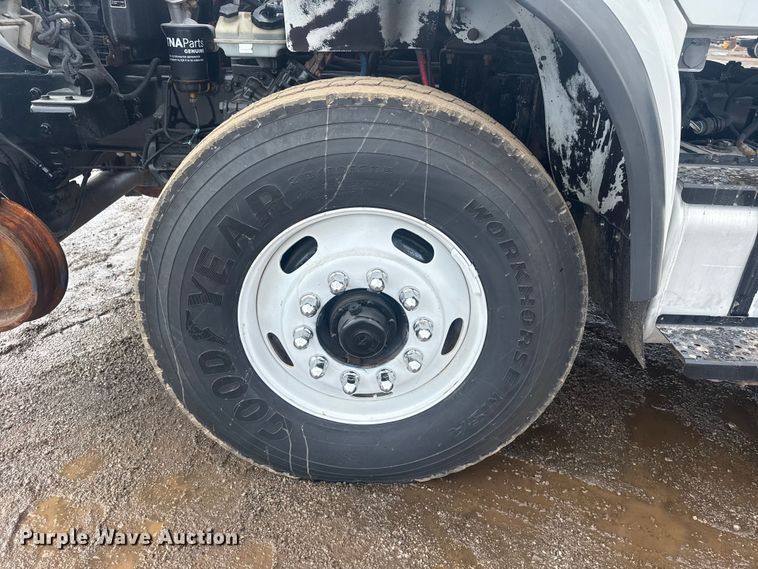 image for item EG2020 2012 Freightliner Business Class M2 crane truck