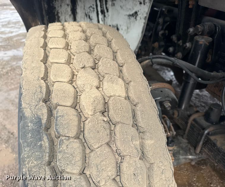 image for item EG2020 2012 Freightliner Business Class M2 crane truck