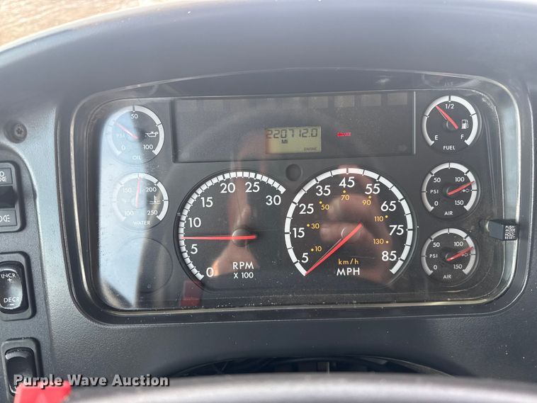 image for item EG2022 2010 Freightliner Business Class M2 Crew Cab crane truck