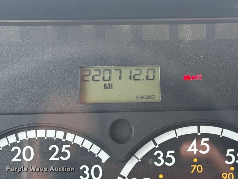 image for item EG2022 2010 Freightliner Business Class M2 Crew Cab crane truck