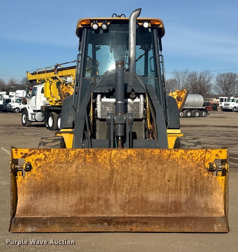 image for item EG2045 2015 John Deere 310SK backhoe