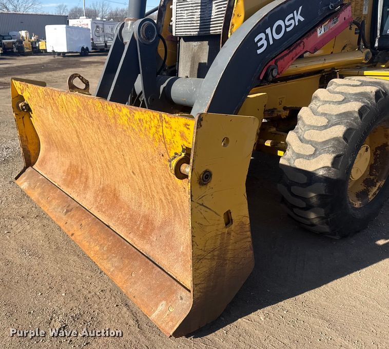 image for item EG2045 2015 John Deere 310SK backhoe