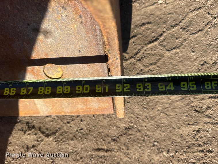 image for item EG2045 2015 John Deere 310SK backhoe