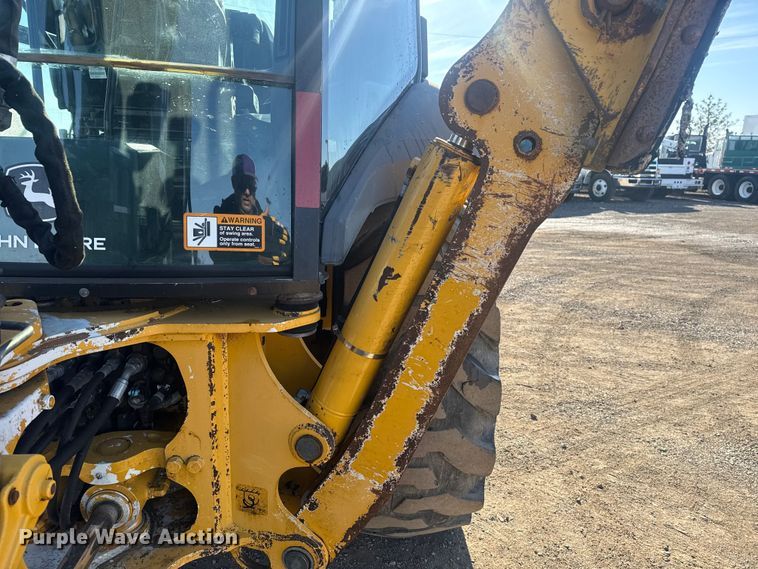 image for item EG2045 2015 John Deere 310SK backhoe