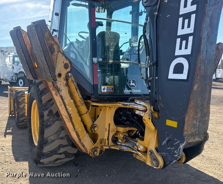 image for item EG2045 2015 John Deere 310SK backhoe