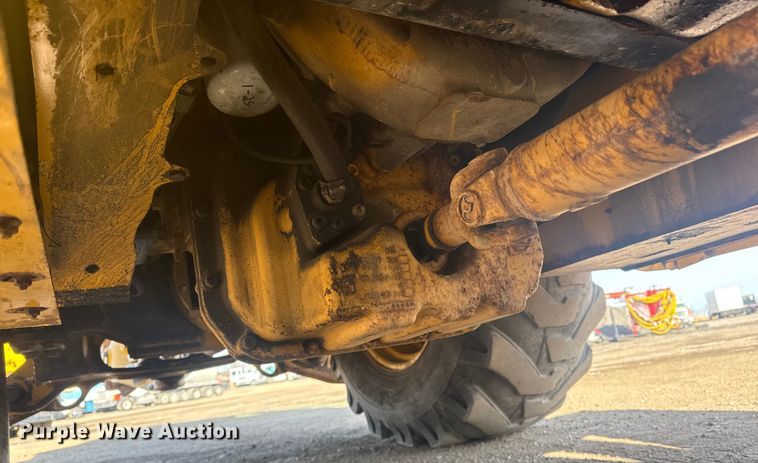 image for item EG2045 2015 John Deere 310SK backhoe