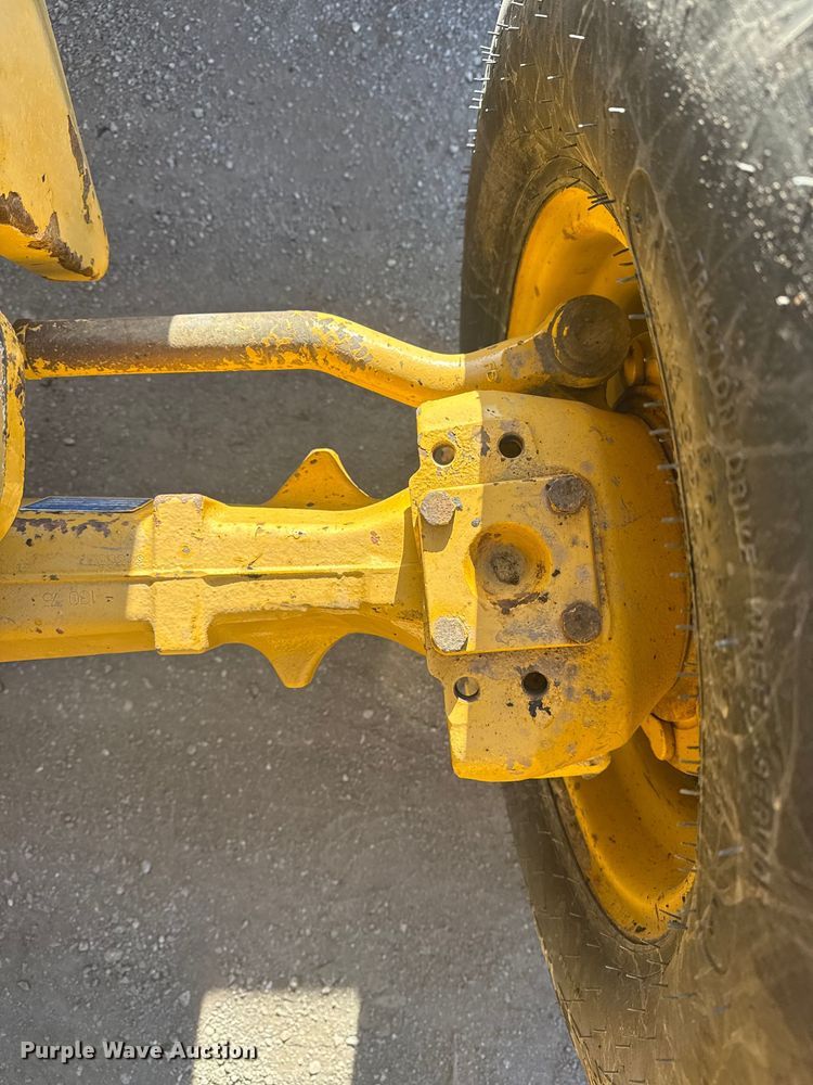 image for item EG2045 2015 John Deere 310SK backhoe