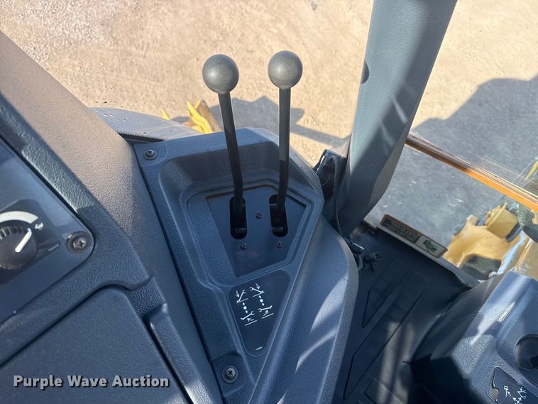 image for item EG2045 2015 John Deere 310SK backhoe