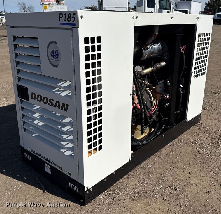 image for item EG2049 2017 Doosan P185WDOU-T4F air compressor