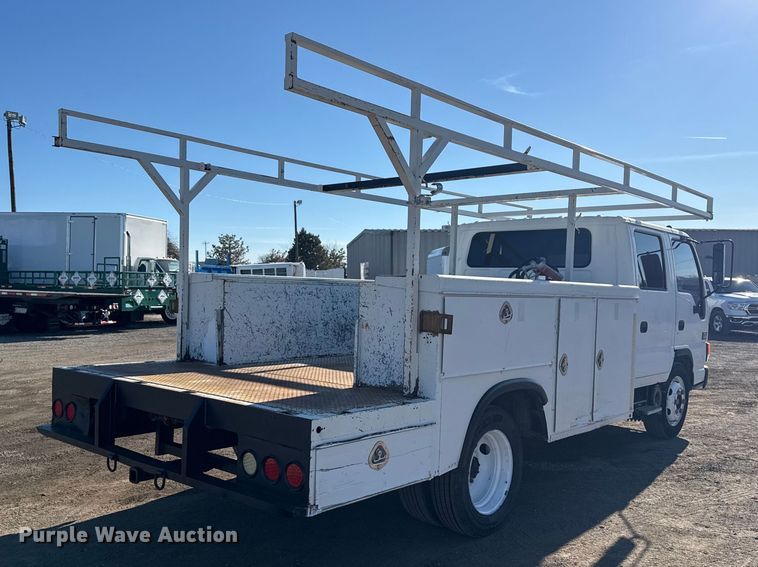 image for item EG2058 2003 Chevrolet W5500 utility / service truck