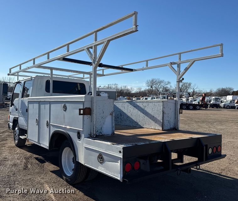 image for item EG2058 2003 Chevrolet W5500 utility / service truck