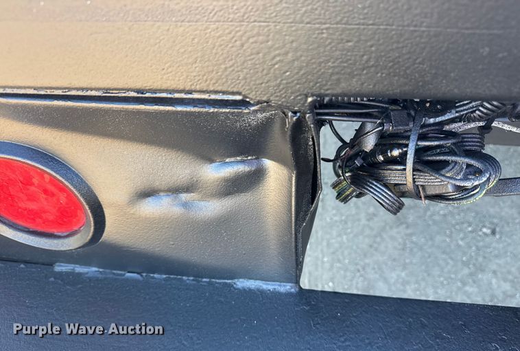 image for item EG2058 2003 Chevrolet W5500 utility / service truck