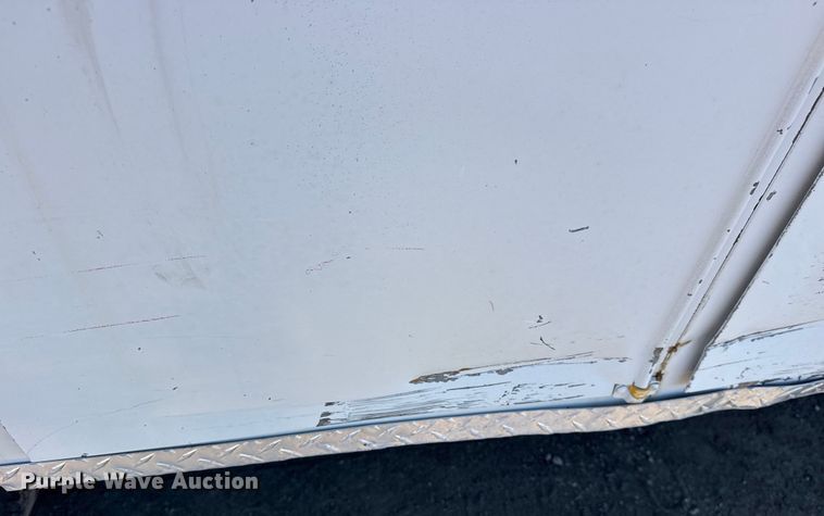 image for item EG2058 2003 Chevrolet W5500 utility / service truck