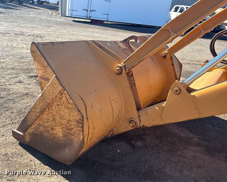image for item EG2063 1985 Case 580E backhoe