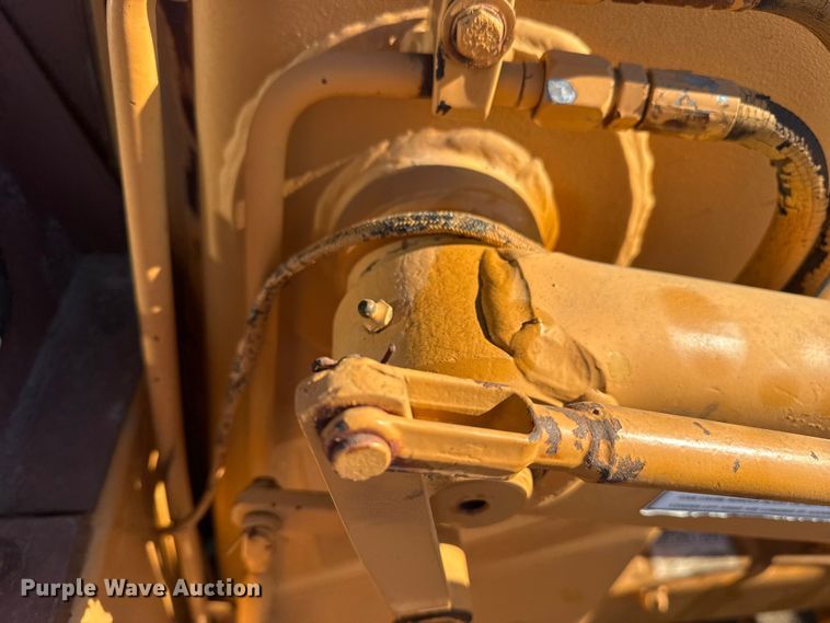 image for item EG2063 1985 Case 580E backhoe