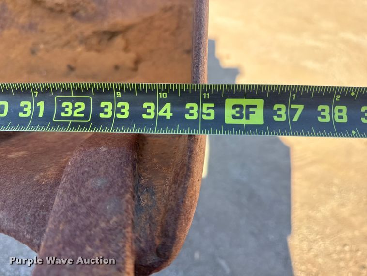 image for item EG2063 1985 Case 580E backhoe