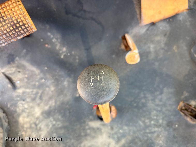 image for item EG2063 1985 Case 580E backhoe