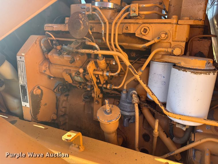 image for item EG2063 1985 Case 580E backhoe