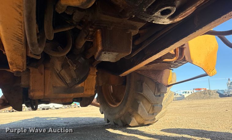 image for item EG2063 1985 Case 580E backhoe