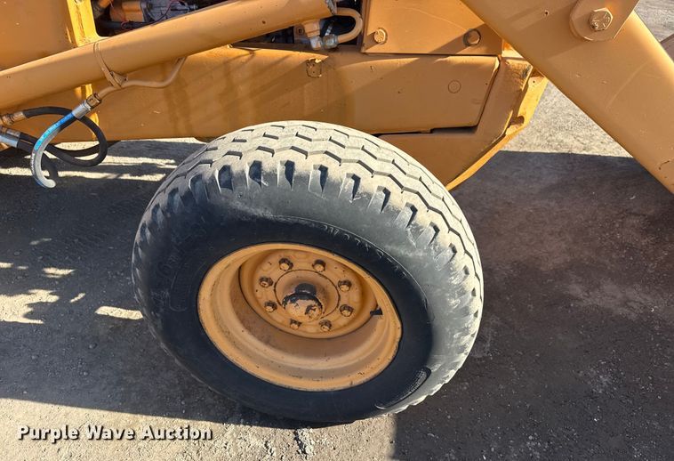 image for item EG2063 1985 Case 580E backhoe