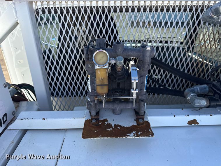 image for item EG2065 2019 Peterbilt 337 utility / service truck