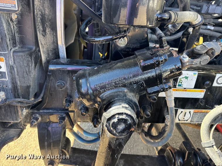 image for item EG2065 2019 Peterbilt 337 utility / service truck