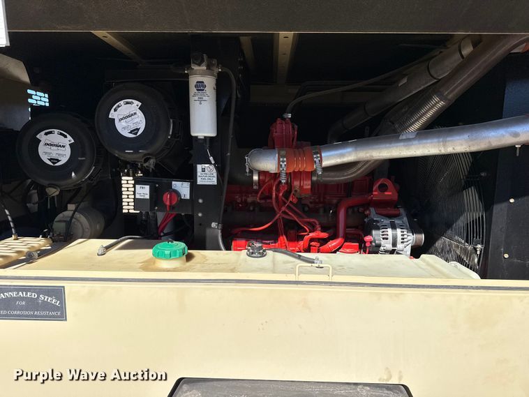 image for item EG2067 2015 Doosan HP450/VHP400WCU/T4I air compressor