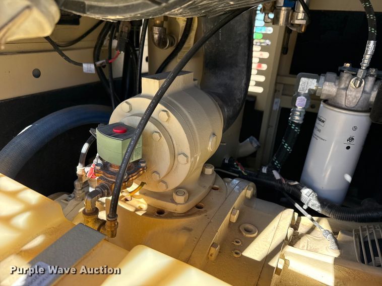 image for item EG2067 2015 Doosan HP450/VHP400WCU/T4I air compressor