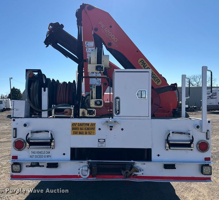 image for item EG2069 2016 Freightliner 114SD crane truck