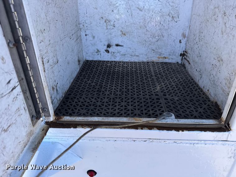 image for item EG2069 2016 Freightliner 114SD crane truck