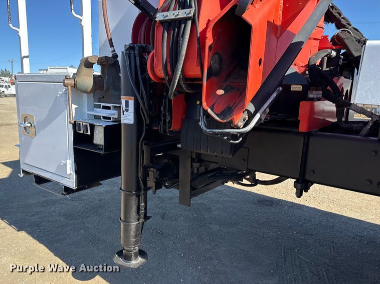 image for item EG2069 2016 Freightliner 114SD crane truck