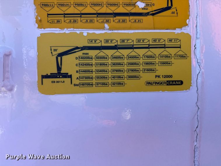 image for item EG2069 2016 Freightliner 114SD crane truck