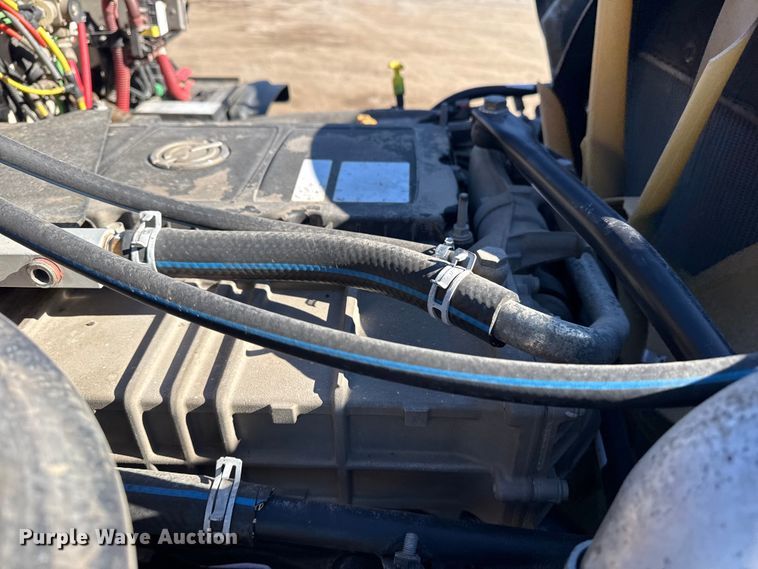 image for item EG2069 2016 Freightliner 114SD crane truck