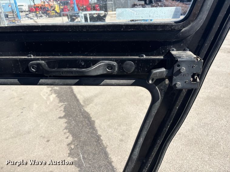 image for item EI5726 2019 Kawasaki Mule 4010 utility vehicle