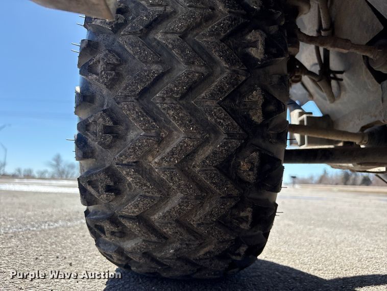 image for item EI5726 2019 Kawasaki Mule 4010 utility vehicle