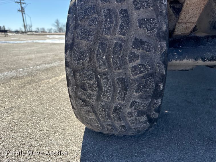 image for item EI5726 2019 Kawasaki Mule 4010 utility vehicle