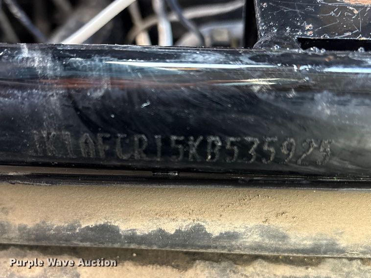 image for item EI5726 2019 Kawasaki Mule 4010 utility vehicle