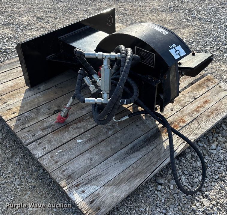 image for item EJ7741 2025 GIYI GY-SZYMJ compact utility loader stump grinder