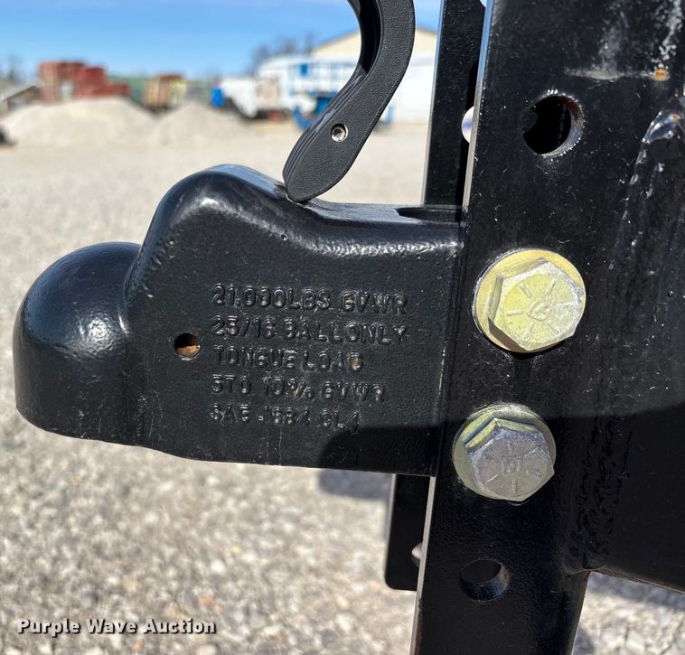 image for item EJ7787 2025 Royal Cargo enclosed cargo trailer