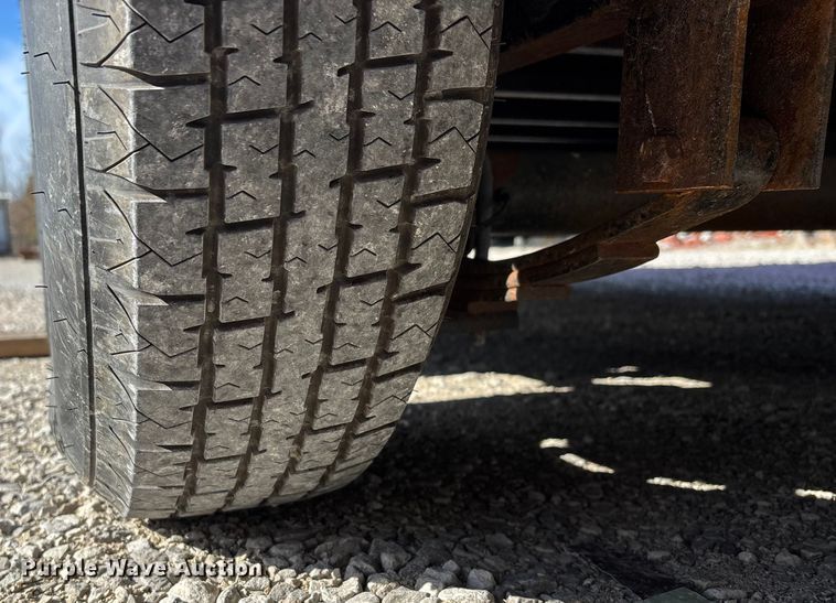 image for item EJ7787 2025 Royal Cargo enclosed cargo trailer