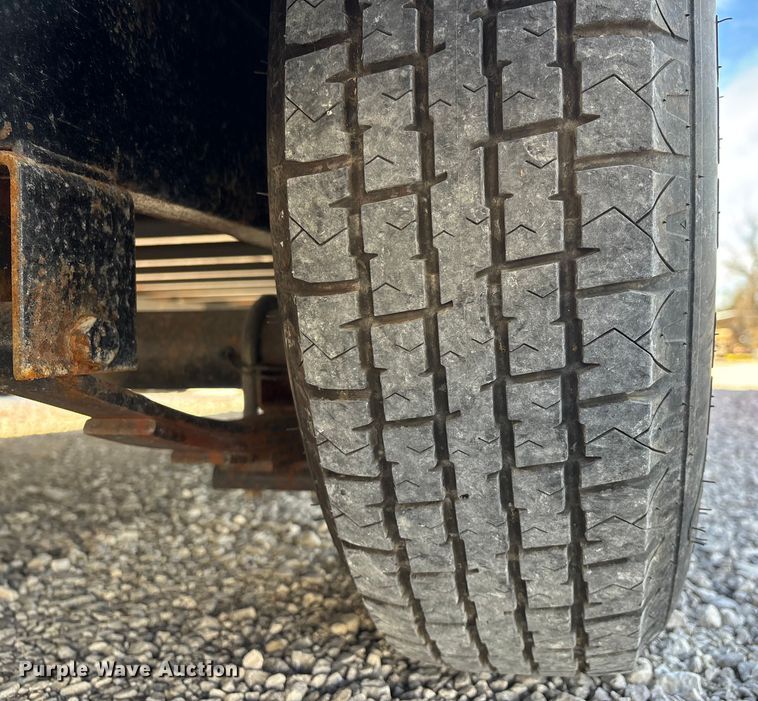 image for item EJ7787 2025 Royal Cargo enclosed cargo trailer