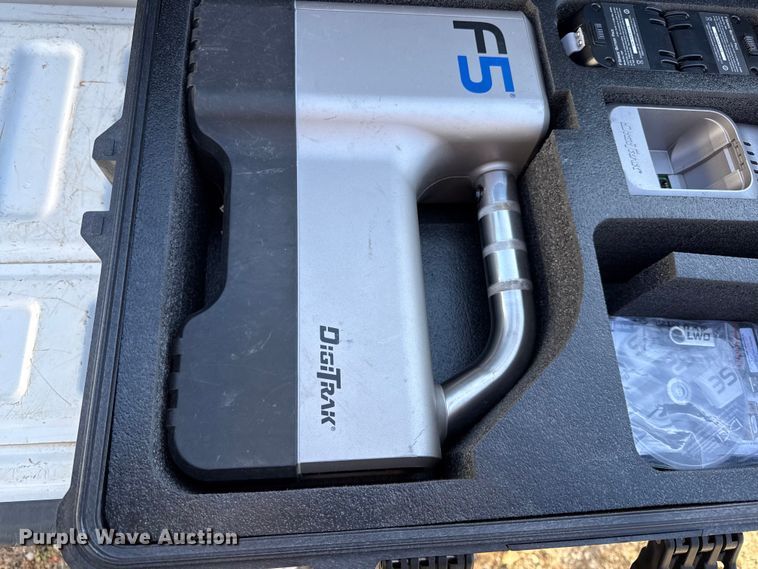 image for item EN0296 DigiTrak F5 locator