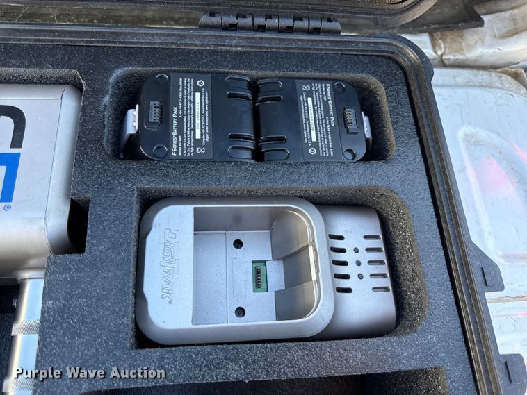 image for item EN0296 DigiTrak F5 locator