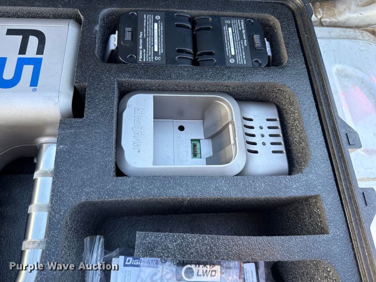 image for item EN0296 DigiTrak F5 locator