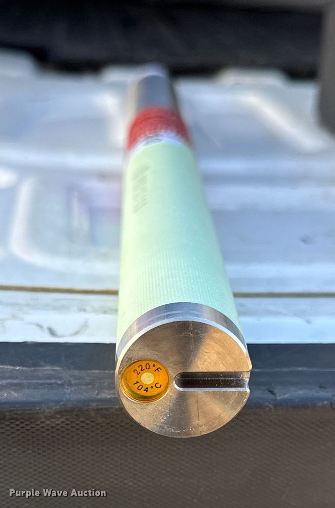 image for item EN0296 DigiTrak F5 locator